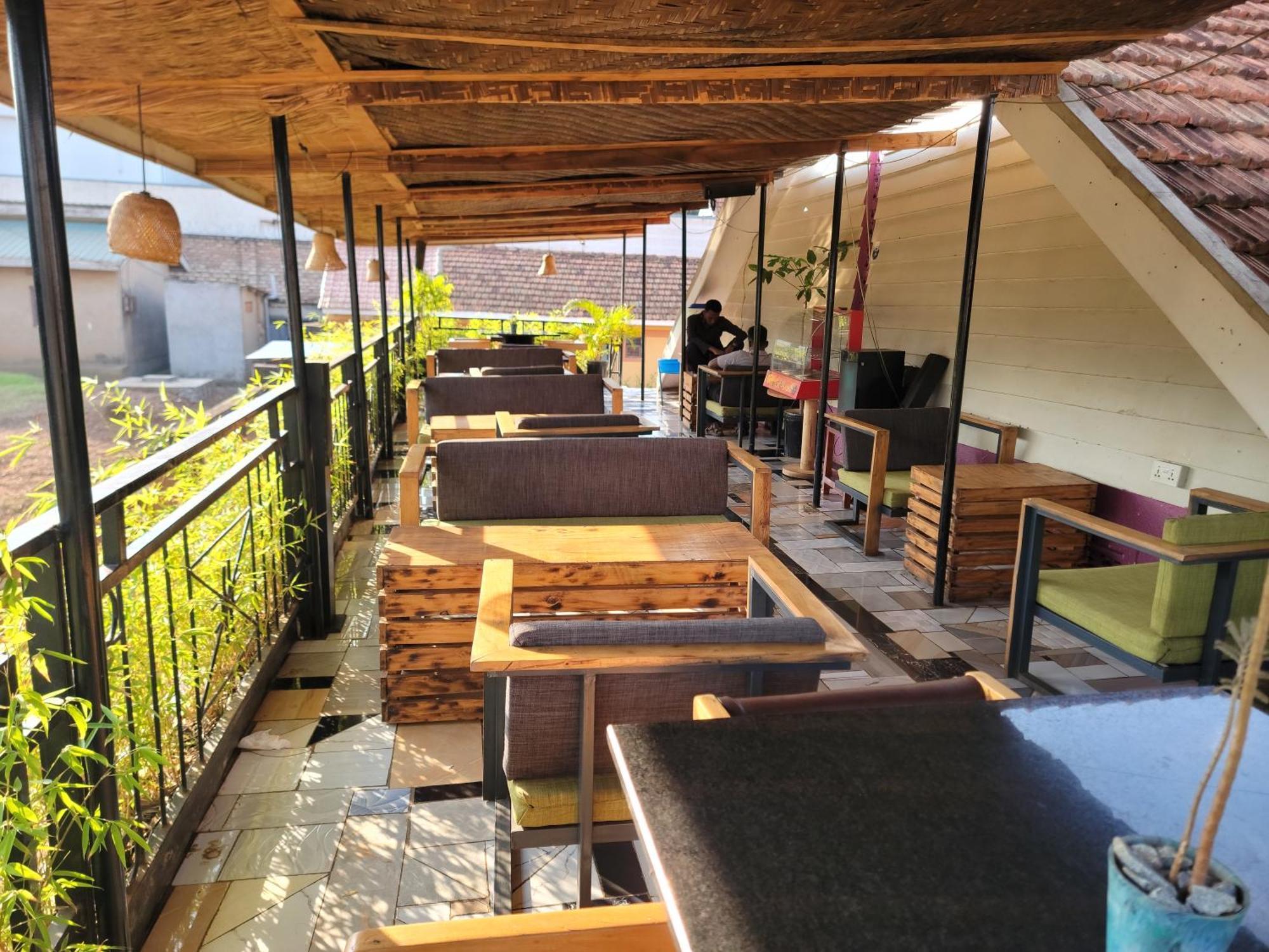 MasakaGrassroots Cafe & Deli住宿加早餐旅馆 外观 照片